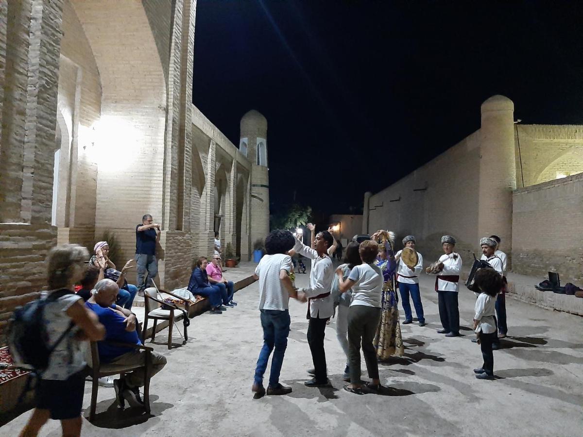Muso To'Ra Hostel Khiva Ngoại thất bức ảnh